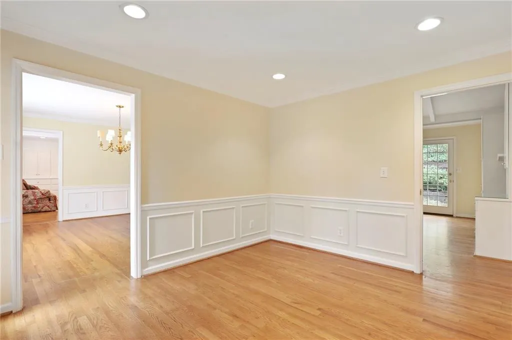 6293 Mountain Brook Way, Sandy Springs, Georgia 30328, 6 Bedrooms Bedrooms, ,4 BathroomsBathrooms,Residential,Sold,6293 Mountain Brook Way,7013527