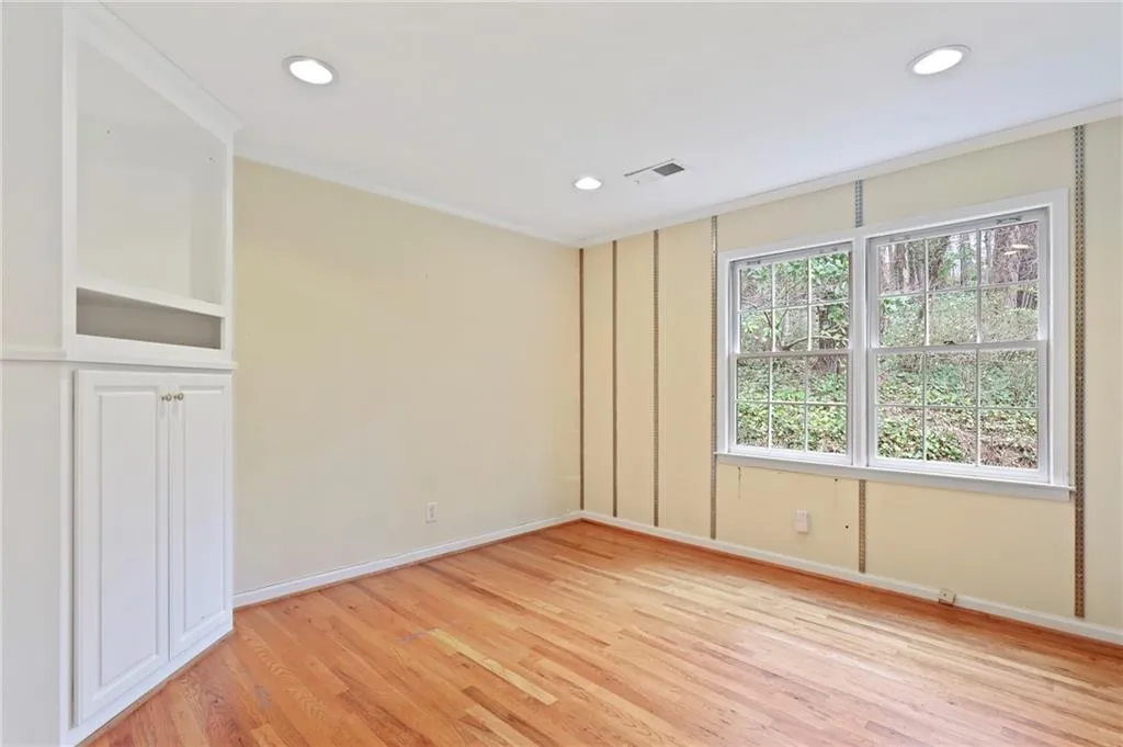 6293 Mountain Brook Way, Sandy Springs, Georgia 30328, 6 Bedrooms Bedrooms, ,4 BathroomsBathrooms,Residential,Sold,6293 Mountain Brook Way,7013527