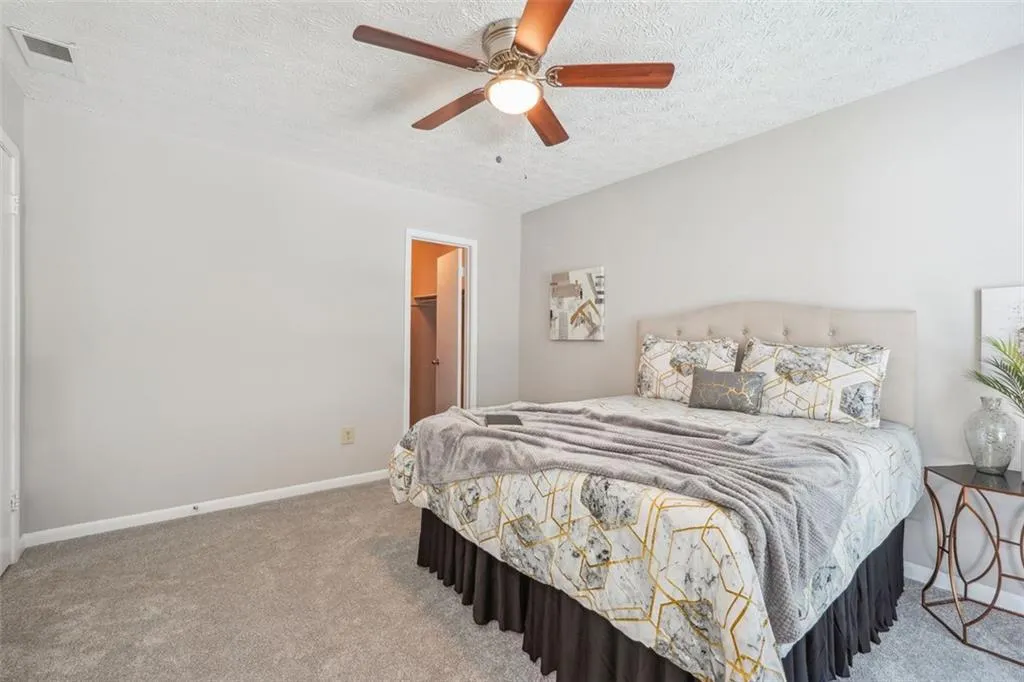 5155 Roswell Rd, Atlanta, Georgia 30342, 1 Bedroom Bedrooms, ,1 BathroomBathrooms,Residential,Sold,5155 Roswell Rd,7402654