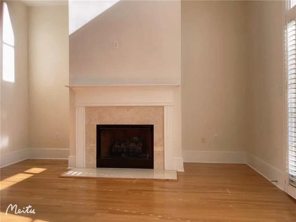 5461 Glenridge View, Atlanta, Georgia 30342, 3 Bedrooms Bedrooms, ,3 BathroomsBathrooms,Residential,Sold,5461 Glenridge View,6793250