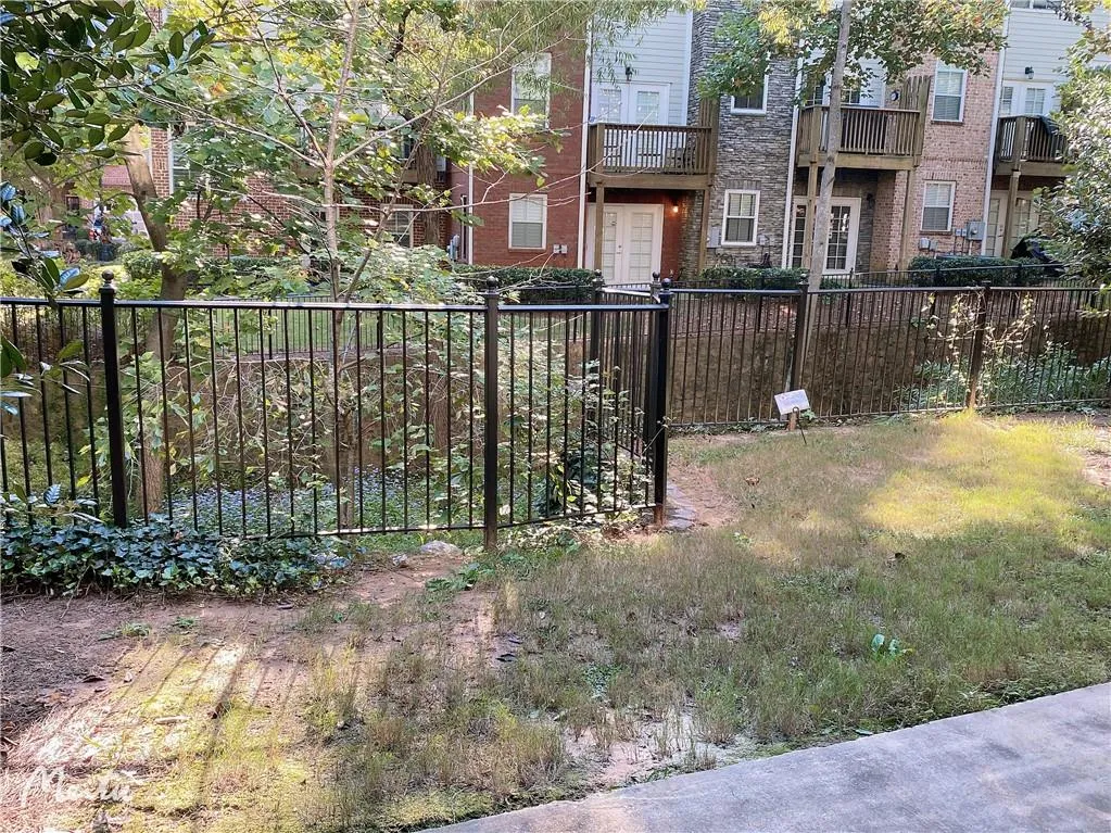 5461 Glenridge View, Atlanta, Georgia 30342, 3 Bedrooms Bedrooms, ,3 BathroomsBathrooms,Residential,Sold,5461 Glenridge View,6793250