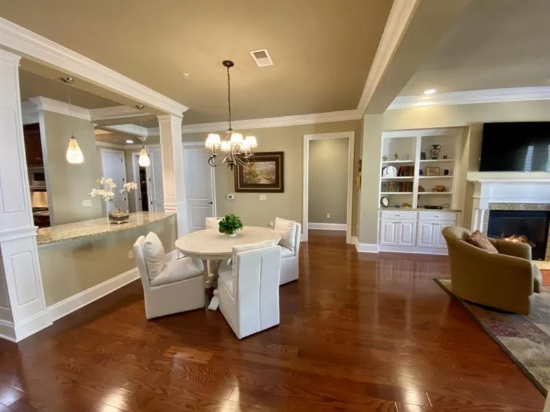 100 Riversedge Drive Unit 132, Atlanta, Georgia 30339, 2 Bedrooms Bedrooms, ,3 BathroomsBathrooms,Residential,Sold,100 Riversedge Drive Unit 132,6853934