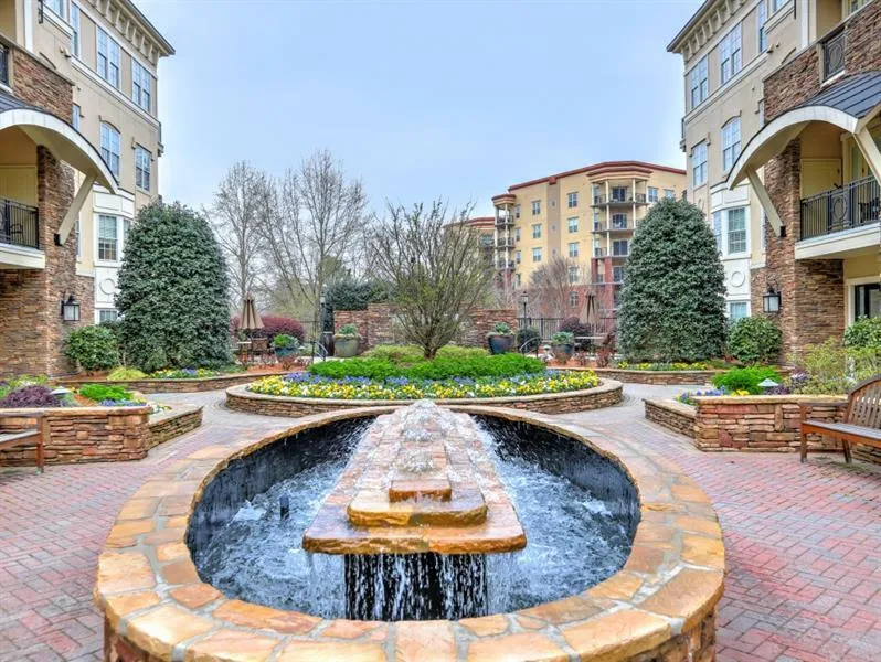 100 Riversedge Drive Unit 132, Atlanta, Georgia 30339, 2 Bedrooms Bedrooms, ,3 BathroomsBathrooms,Residential,Sold,100 Riversedge Drive Unit 132,6853934