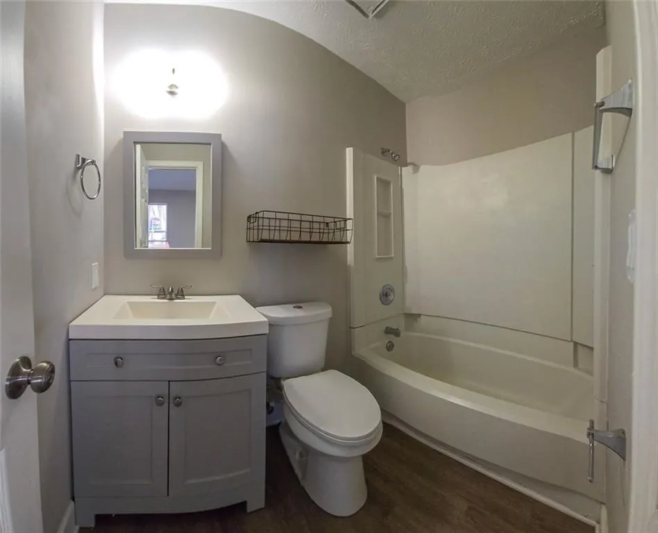 3003 Queen Anne Court, Atlanta, Georgia 30350, 2 Bedrooms Bedrooms, ,2 BathroomsBathrooms,Residential,Sold,3003 Queen Anne Court,7486370