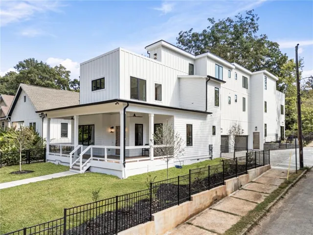 1348 Finley, Atlanta, Georgia 30307