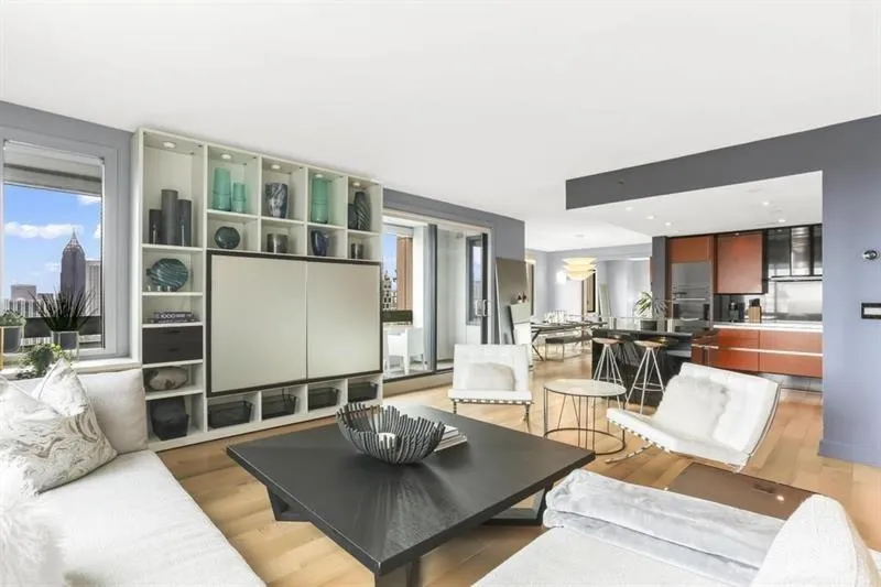 75 14th Street Ne Unit 3560, Atlanta, Georgia 30309, 2 Bedrooms Bedrooms, ,2 BathroomsBathrooms,Residential,For Sale,75 14th Street Ne Unit 3560,7644062