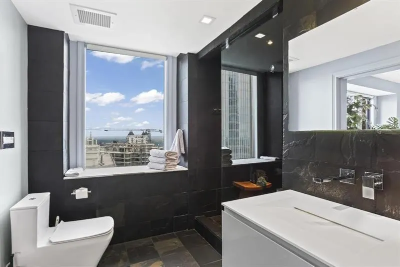 75 14th Street Ne Unit 3560, Atlanta, Georgia 30309, 2 Bedrooms Bedrooms, ,2 BathroomsBathrooms,Residential,For Sale,75 14th Street Ne Unit 3560,7644062