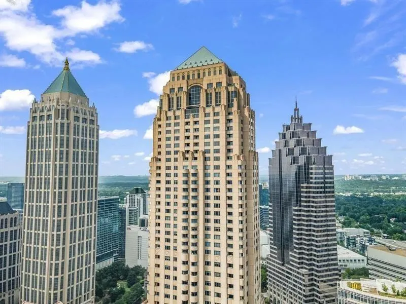 75 14th Street Ne Unit 3560, Atlanta, Georgia 30309, 2 Bedrooms Bedrooms, ,2 BathroomsBathrooms,Residential,For Sale,75 14th Street Ne Unit 3560,7644062