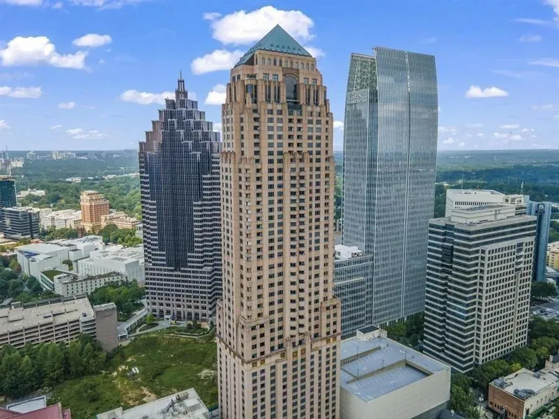 75 14th Street Ne Unit 3560, Atlanta, Georgia 30309, 2 Bedrooms Bedrooms, ,2 BathroomsBathrooms,Residential,For Sale,75 14th Street Ne Unit 3560,7644062