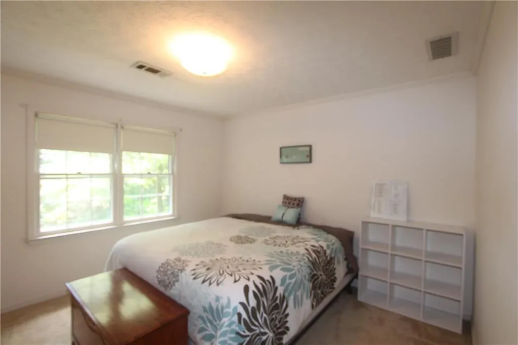 7570 Hunters Woods Drive, Sandy Springs, Georgia 30350, 4 Bedrooms Bedrooms, ,3 BathroomsBathrooms,Residential,Sold,7570 Hunters Woods Drive,5874769