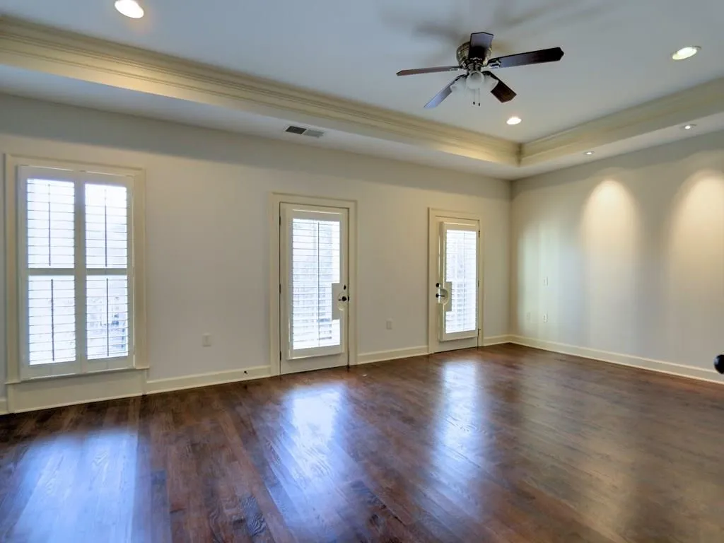 704 Creekgarden Court Unit 704, Atlanta, Georgia 30339, 3 Bedrooms Bedrooms, ,3 BathroomsBathrooms,Residential,Sold,704 Creekgarden Court Unit 704,5798007