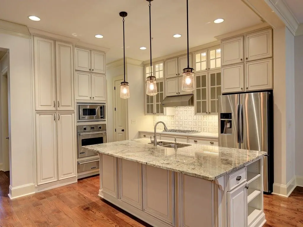 704 Creekgarden Court Unit 704, Atlanta, Georgia 30339, 3 Bedrooms Bedrooms, ,3 BathroomsBathrooms,Residential,Sold,704 Creekgarden Court Unit 704,5798007