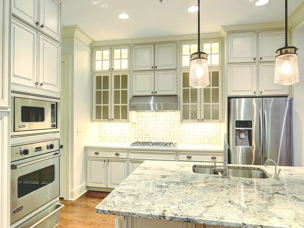 704 Creekgarden Court Unit 704, Atlanta, Georgia 30339, 3 Bedrooms Bedrooms, ,3 BathroomsBathrooms,Residential,Sold,704 Creekgarden Court Unit 704,5798007