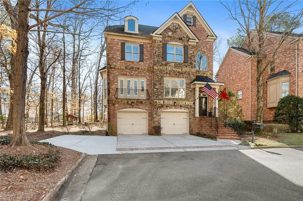 1021 Madeline Lane, Sandy Springs, Georgia 30350, 4 Bedrooms Bedrooms, ,3 BathroomsBathrooms,Residential,Sold,1021 Madeline Lane,7173683