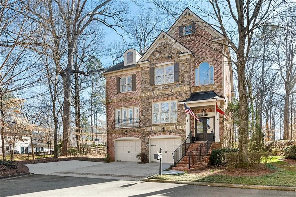 1021 Madeline Lane, Sandy Springs, Georgia 30350, 4 Bedrooms Bedrooms, ,3 BathroomsBathrooms,Residential,Sold,1021 Madeline Lane,7173683