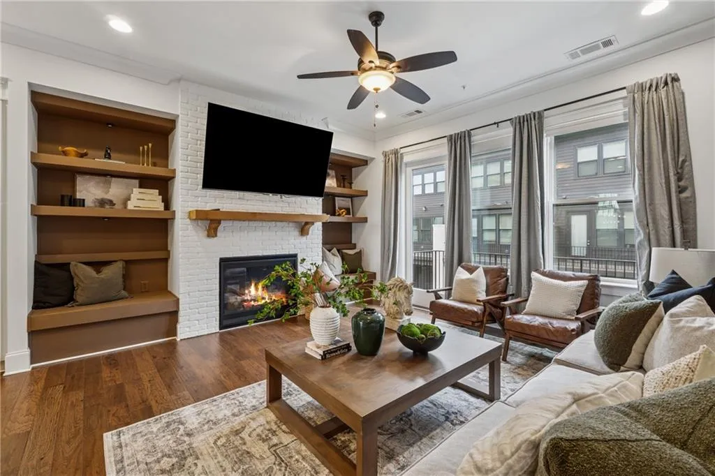 6682 Sterling Drive, Atlanta, Georgia 30328, 3 Bedrooms Bedrooms, ,4 BathroomsBathrooms,Residential,Sold,6682 Sterling Drive,7546371