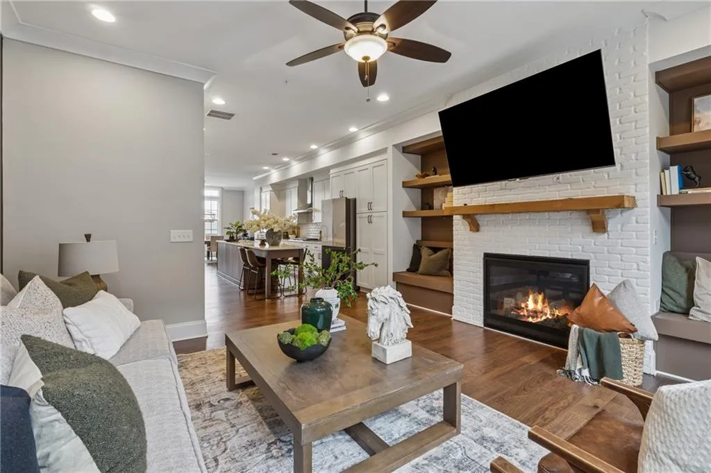 6682 Sterling Drive, Atlanta, Georgia 30328, 3 Bedrooms Bedrooms, ,4 BathroomsBathrooms,Residential,Sold,6682 Sterling Drive,7546371