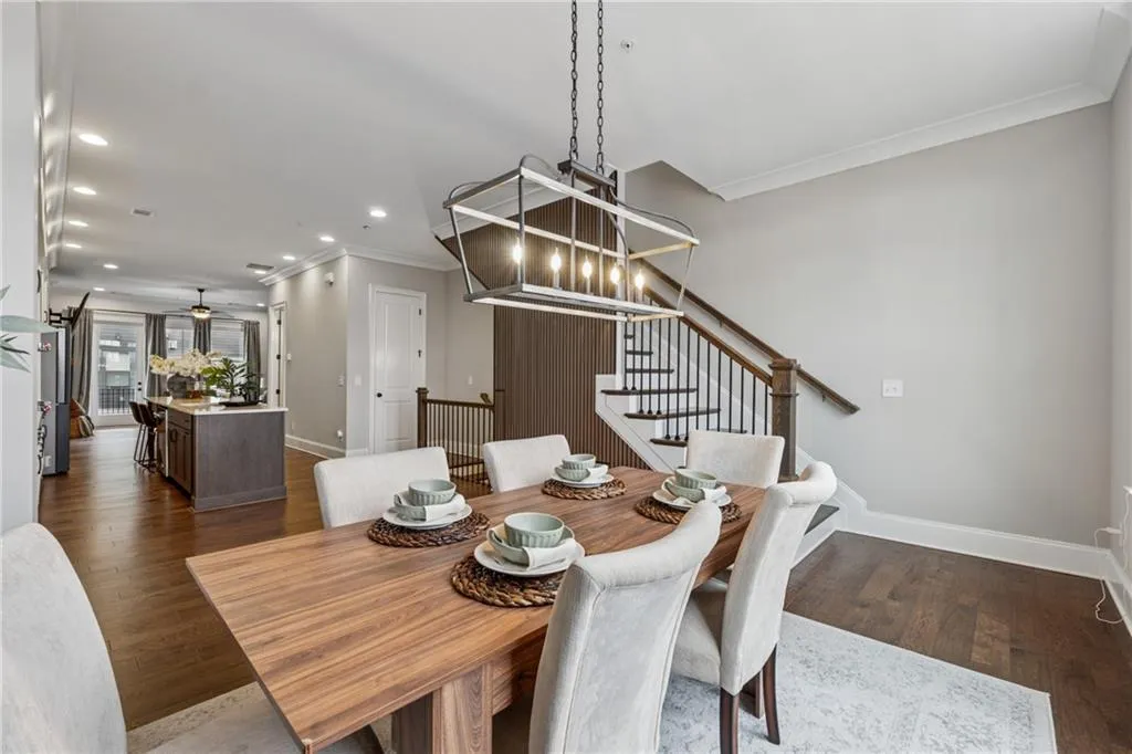 6682 Sterling Drive, Atlanta, Georgia 30328, 3 Bedrooms Bedrooms, ,4 BathroomsBathrooms,Residential,Sold,6682 Sterling Drive,7546371