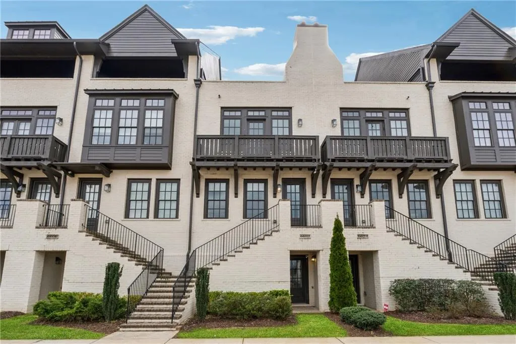 6682 Sterling Drive, Atlanta, Georgia 30328, 3 Bedrooms Bedrooms, ,4 BathroomsBathrooms,Residential,Sold,6682 Sterling Drive,7546371