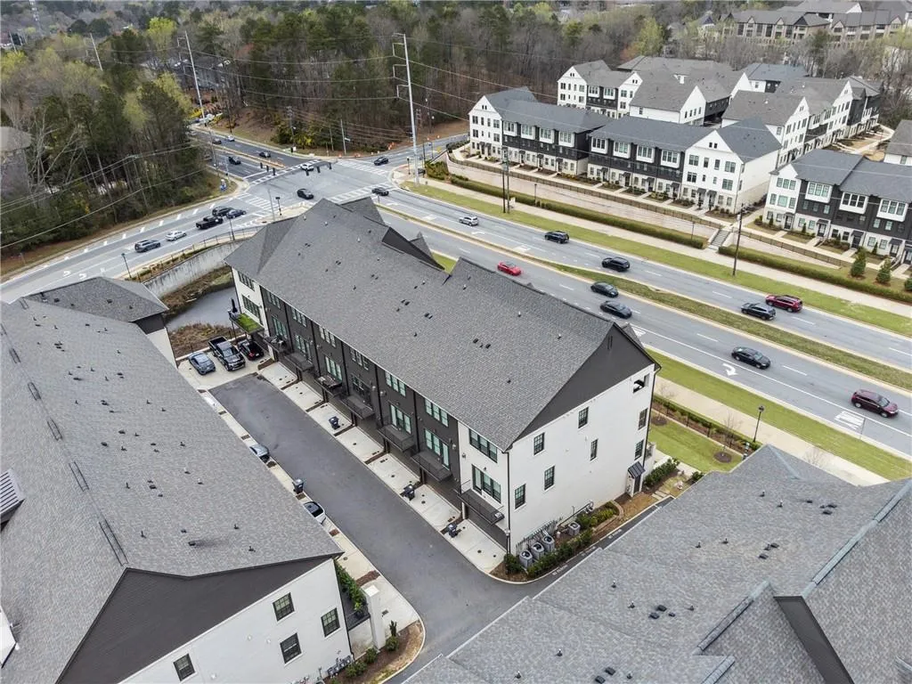 6682 Sterling Drive, Atlanta, Georgia 30328, 3 Bedrooms Bedrooms, ,4 BathroomsBathrooms,Residential,Sold,6682 Sterling Drive,7546371