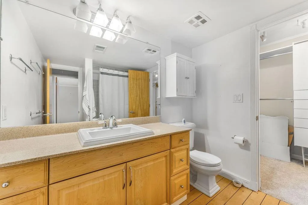 6851 Roswell Road Unit #o9, Atlanta, Georgia 30328, 1 Bedroom Bedrooms, ,1 BathroomBathrooms,Residential,Sold,6851 Roswell Road Unit #o9,6959994