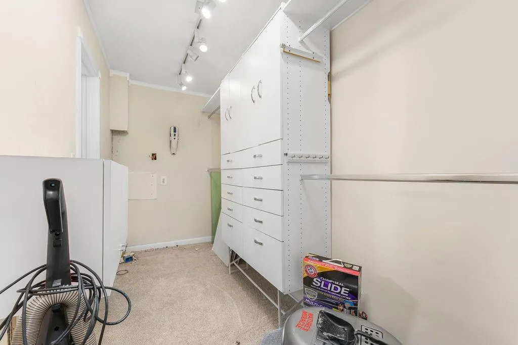 6851 Roswell Road Unit #o9, Atlanta, Georgia 30328, 1 Bedroom Bedrooms, ,1 BathroomBathrooms,Residential,Sold,6851 Roswell Road Unit #o9,6959994