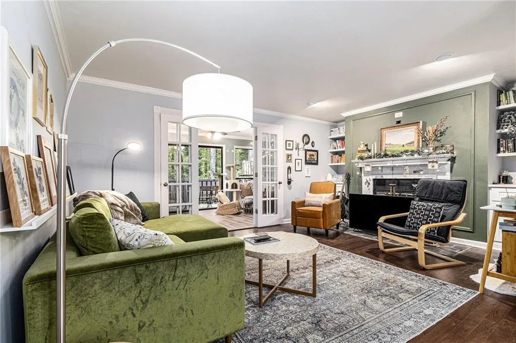 1702 Woodcliff Drive Ne, Atlanta, Georgia 30329, 2 Bedrooms Bedrooms, ,2 BathroomsBathrooms,Residential,For Sale,1702 Woodcliff Drive Ne,7655373