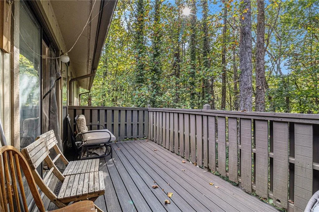 1702 Woodcliff Drive Ne, Atlanta, Georgia 30329, 2 Bedrooms Bedrooms, ,2 BathroomsBathrooms,Residential,For Sale,1702 Woodcliff Drive Ne,7655373