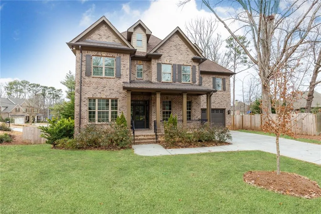 5 Long Island Place, Sandy Springs, Georgia 30328, 5 Bedrooms Bedrooms, ,3 BathroomsBathrooms,Residential,Sold,5 Long Island Place,6010761