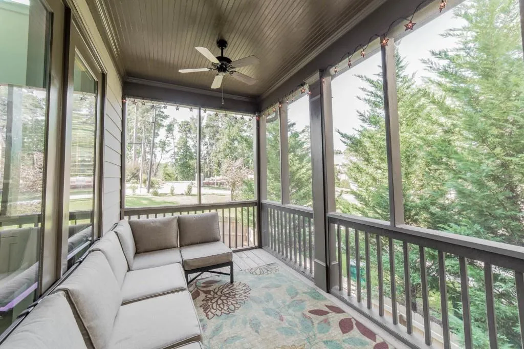 5 Long Island Place, Sandy Springs, Georgia 30328, 5 Bedrooms Bedrooms, ,3 BathroomsBathrooms,Residential,Sold,5 Long Island Place,6010761