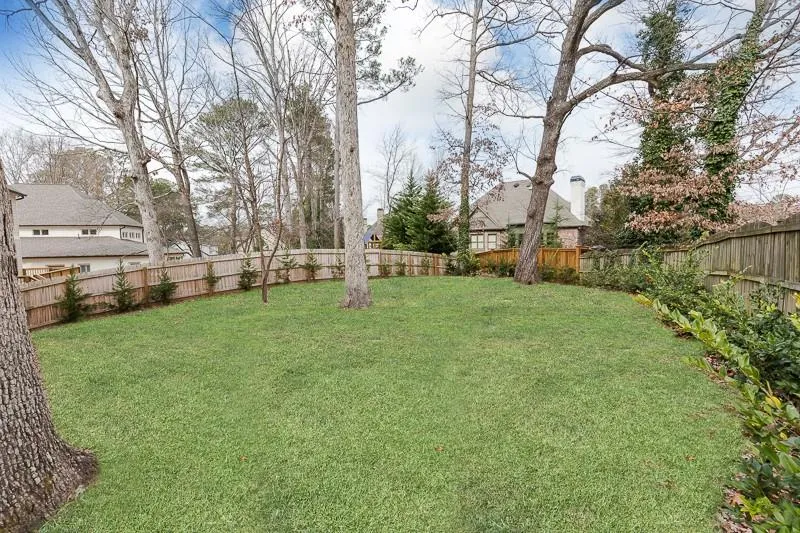 5 Long Island Place, Sandy Springs, Georgia 30328, 5 Bedrooms Bedrooms, ,3 BathroomsBathrooms,Residential,Sold,5 Long Island Place,6010761