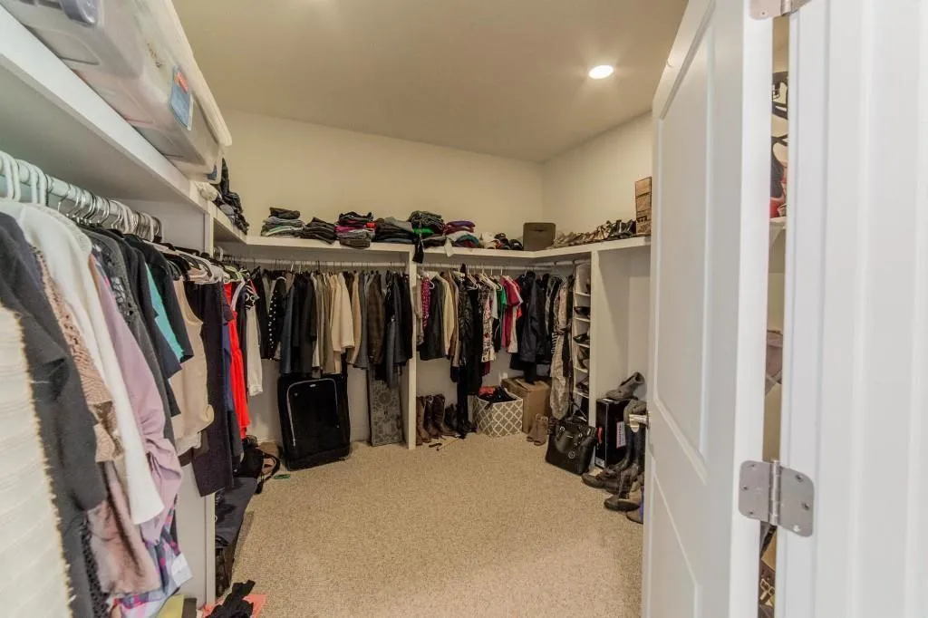 5 Long Island Place, Sandy Springs, Georgia 30328, 5 Bedrooms Bedrooms, ,3 BathroomsBathrooms,Residential,Sold,5 Long Island Place,6010761