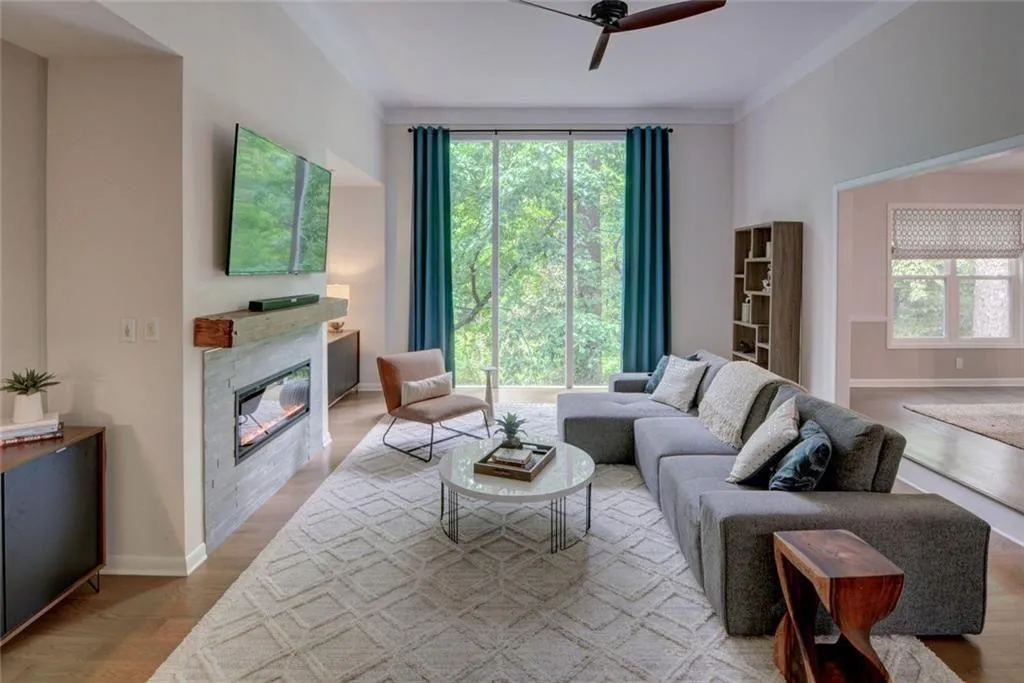 6090 Weatherly Drive Nw, Sandy Springs, Georgia 30328, 3 Bedrooms Bedrooms, ,3 BathroomsBathrooms,Residential,For Sale,6090 Weatherly Drive Nw,7763628