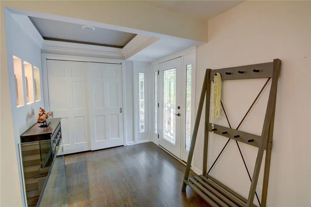 6090 Weatherly Drive Nw, Sandy Springs, Georgia 30328, 3 Bedrooms Bedrooms, ,3 BathroomsBathrooms,Residential,For Sale,6090 Weatherly Drive Nw,7763628