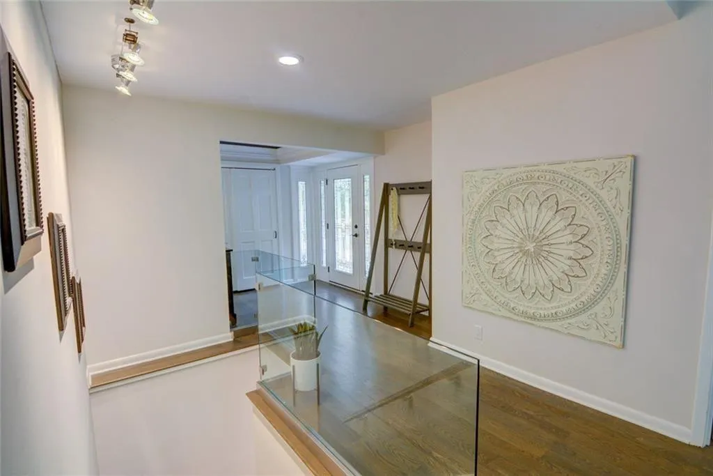 6090 Weatherly Drive Nw, Sandy Springs, Georgia 30328, 3 Bedrooms Bedrooms, ,3 BathroomsBathrooms,Residential,For Sale,6090 Weatherly Drive Nw,7763628