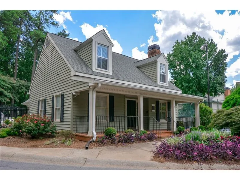 82 Mount Vernon Circle, Atlanta, Georgia 30338, 2 Bedrooms Bedrooms, ,2 BathroomsBathrooms,Residential,Sold,82 Mount Vernon Circle,5762731