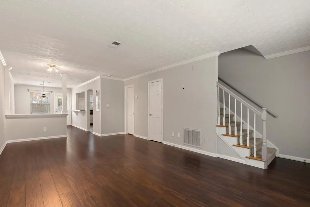 225 Winding River Drive Unit H, Sandy Springs, Georgia 30350, 2 Bedrooms Bedrooms, ,2 BathroomsBathrooms,Residential,Sold,225 Winding River Drive Unit H,6606600