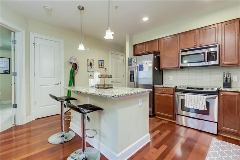 200 River Vista Drive Unit 121, Atlanta, Georgia 30339, 2 Bedrooms Bedrooms, ,2 BathroomsBathrooms,Residential,Sold,200 River Vista Drive Unit 121,7332015