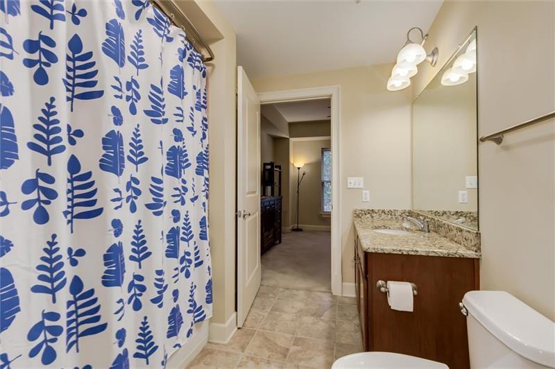 200 River Vista Drive Unit 121, Atlanta, Georgia 30339, 2 Bedrooms Bedrooms, ,2 BathroomsBathrooms,Residential,Sold,200 River Vista Drive Unit 121,7332015