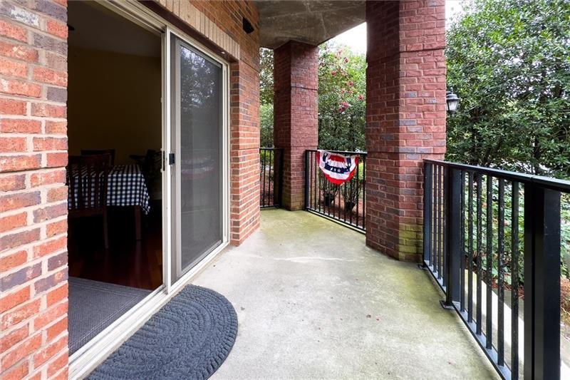 200 River Vista Drive Unit 121, Atlanta, Georgia 30339, 2 Bedrooms Bedrooms, ,2 BathroomsBathrooms,Residential,Sold,200 River Vista Drive Unit 121,7332015