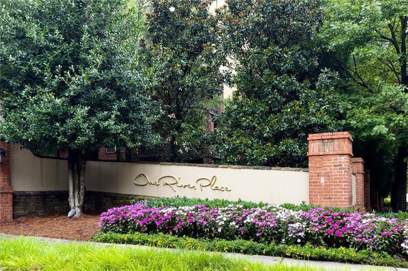 200 River Vista Drive Unit 121, Atlanta, Georgia 30339, 2 Bedrooms Bedrooms, ,2 BathroomsBathrooms,Residential,Sold,200 River Vista Drive Unit 121,7332015