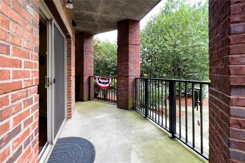200 River Vista Drive Unit 121, Atlanta, Georgia 30339, 2 Bedrooms Bedrooms, ,2 BathroomsBathrooms,Residential,Sold,200 River Vista Drive Unit 121,7332015