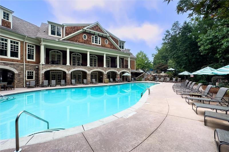 200 River Vista Drive Unit 121, Atlanta, Georgia 30339, 2 Bedrooms Bedrooms, ,2 BathroomsBathrooms,Residential,Sold,200 River Vista Drive Unit 121,7332015