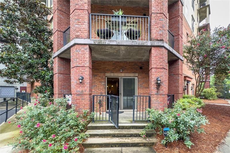 200 River Vista Drive Unit 121, Atlanta, Georgia 30339, 2 Bedrooms Bedrooms, ,2 BathroomsBathrooms,Residential,Sold,200 River Vista Drive Unit 121,7332015