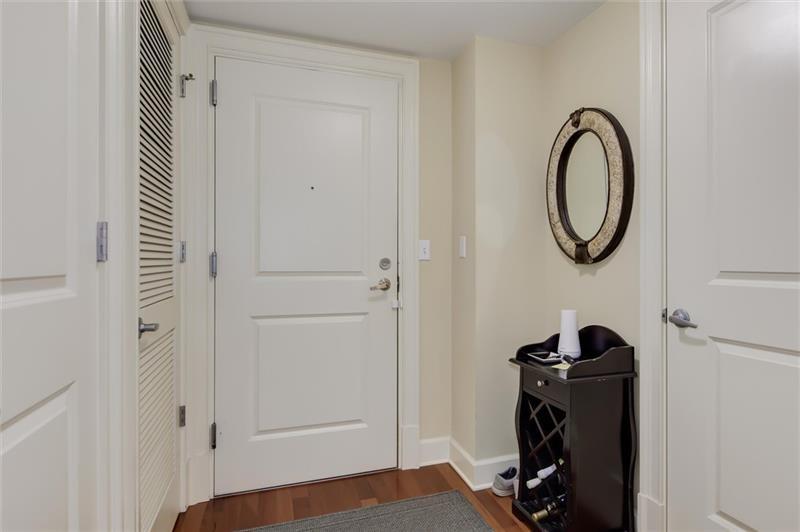 200 River Vista Drive Unit 121, Atlanta, Georgia 30339, 2 Bedrooms Bedrooms, ,2 BathroomsBathrooms,Residential,Sold,200 River Vista Drive Unit 121,7332015