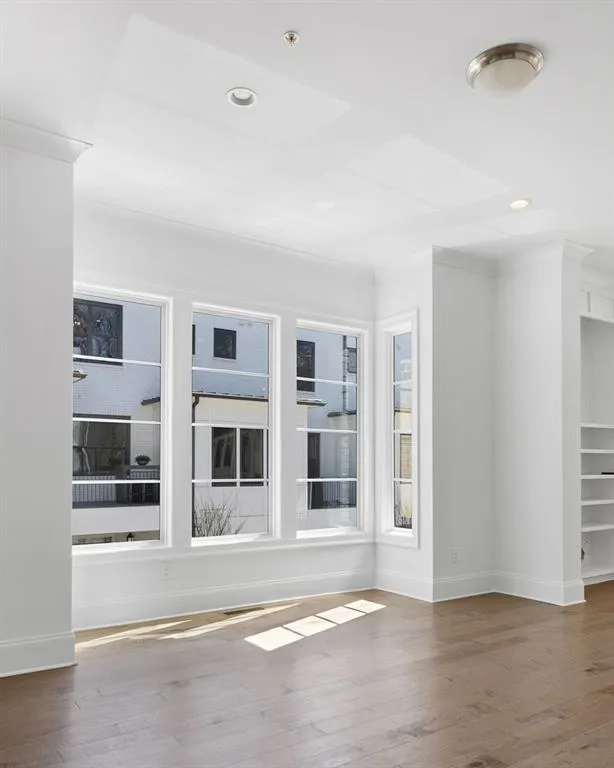 160 Ridgely Court, Atlanta, Georgia 30342, 4 Bedrooms Bedrooms, ,4 BathroomsBathrooms,Residential,Sold,160 Ridgely Court,6517562