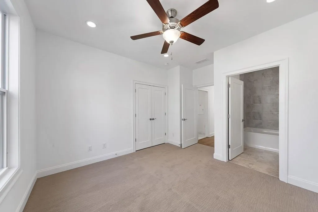 160 Ridgely Court, Atlanta, Georgia 30342, 4 Bedrooms Bedrooms, ,4 BathroomsBathrooms,Residential,Sold,160 Ridgely Court,6517562