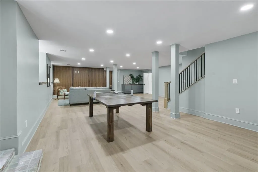 4103 Statewood Road Ne, Atlanta, Georgia 30342, 4 Bedrooms Bedrooms, ,3 BathroomsBathrooms,Residential,For Sale,4103 Statewood Road Ne,7605683
