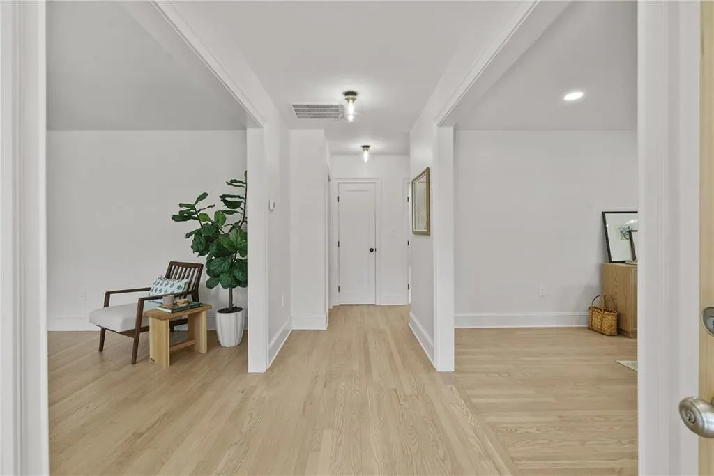 4103 Statewood Road Ne, Atlanta, Georgia 30342, 4 Bedrooms Bedrooms, ,3 BathroomsBathrooms,Residential,For Sale,4103 Statewood Road Ne,7605683