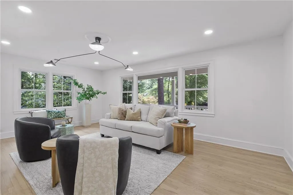 4103 Statewood Road Ne, Atlanta, Georgia 30342, 4 Bedrooms Bedrooms, ,3 BathroomsBathrooms,Residential,For Sale,4103 Statewood Road Ne,7605683